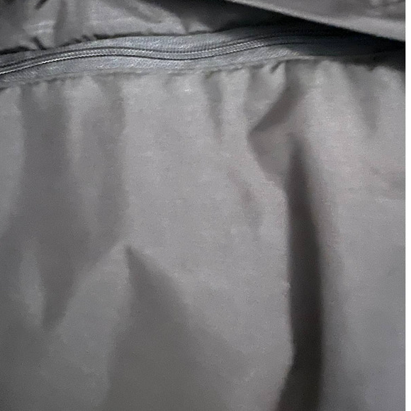 PGA Tour Men's Golf Jacket Size L in Black w/Gray Trim Convertible Sleeve - Picture 4 of 8